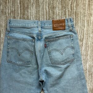 Levi’s 90’s Wedgie